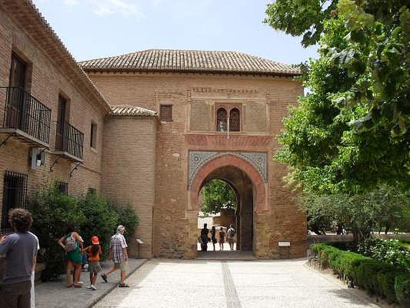 Imagen de Puerta del Vino