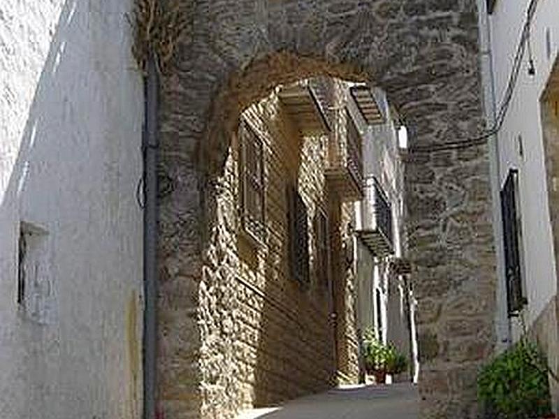 Imagen de Muralla urbana de Iznatoraf