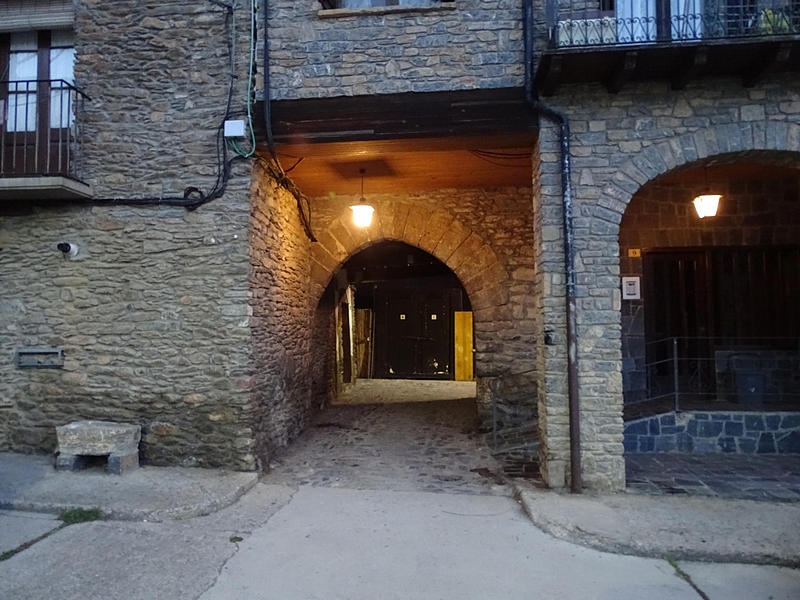 Imagen de Muralla urbana de Rialp